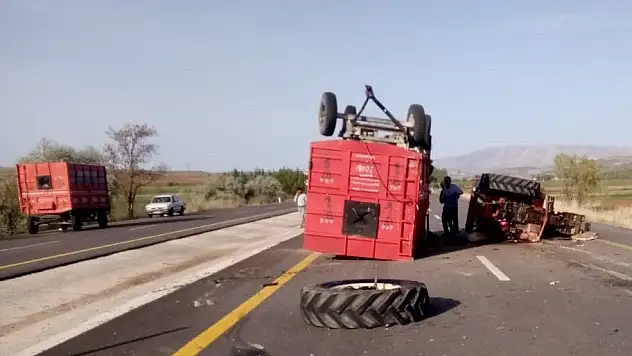 Traktörle kamyon çarpıştı: 3 yaralı