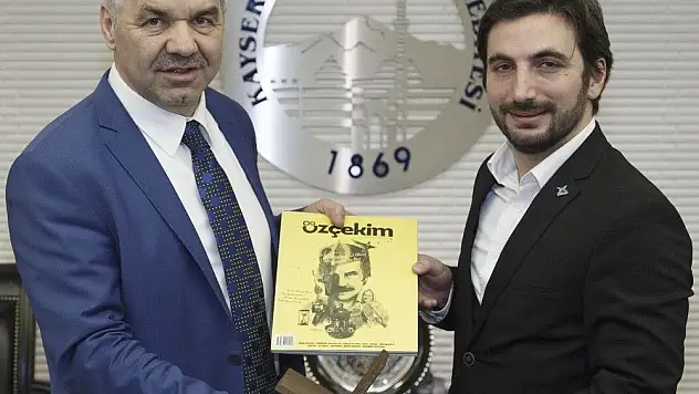 TÜGVA Genel Başkanı İsmail Emanet, Başkan Çelik'i ziyaret etti

