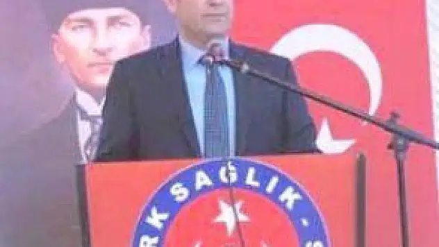 TÜRK SAĞLIK SEN'DEN 'DAYATMA' TEPKİSİ