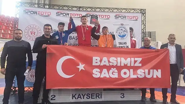 Türkiye Güreş Şampiyonası'nda hem 1.'lik hem 3.'lük Kayseri Şekerspor'dan