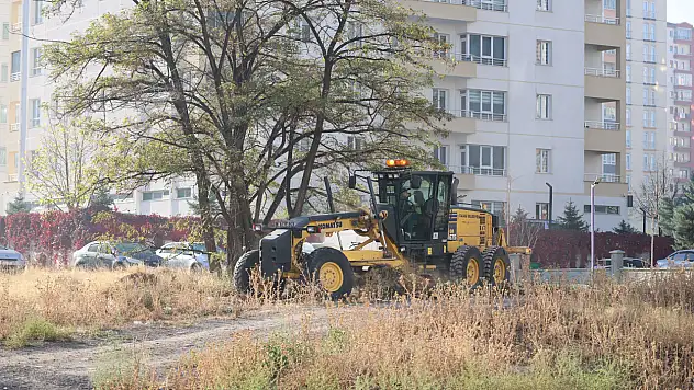 Türkiye'nin en büyük 6. mahallesi baştan sona temizleniyor!