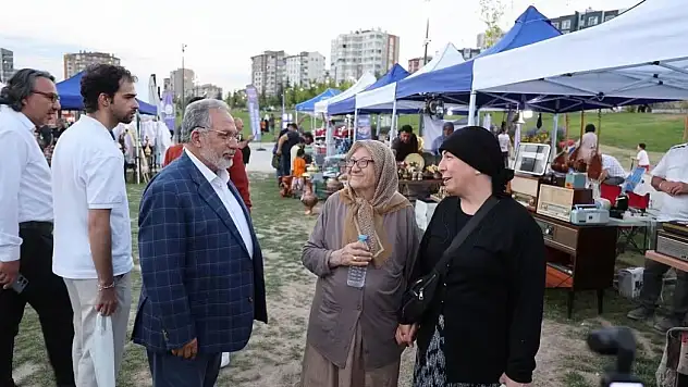 Türkiye'nin en büyük antika fuarı Kayseri'de açıldı! 100 bin eser bir arada
