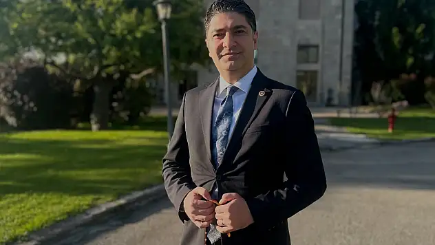 'Türkiye'nin yükselişi ve sıçrayışı durdurulamaz' diyen MHP'li Özdemir: Herkes kazanacak, büyüyecek ve aranan huzura kavuşacak