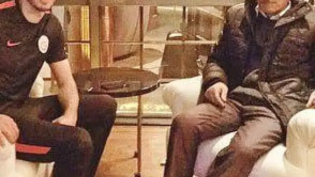 TÜRKİYE UMUT'A AĞLADI