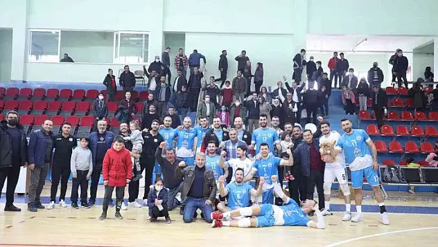TVF 1. Lig: Develi Belediyespor: 3- Akkkuş Belediyespor: 1