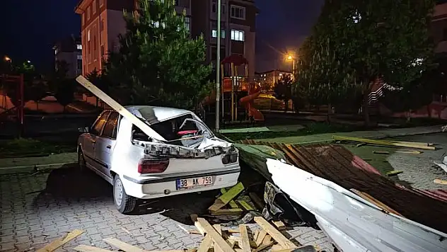 Uçan çatıda çocuk yaralandı