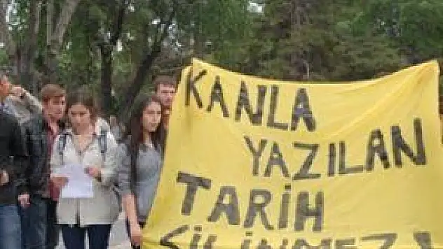 UĞUR KURT İÇİN YÜRDÜLER