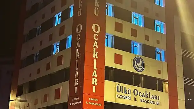 Ülkü Ocakları Kayseri'den gençlere yaz sürprizi!