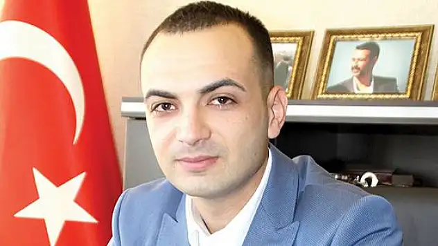 &quotÜniformalarda Göktürk yazısı zorunlu olsun&quot