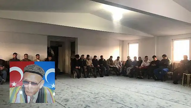 Ülkü Ocakları'nda Alptekin anlatıldı