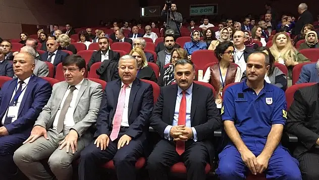 1 Uluslararası Develi Aşık Seyrani Ve Türk Kültürü Kongresi Başladı