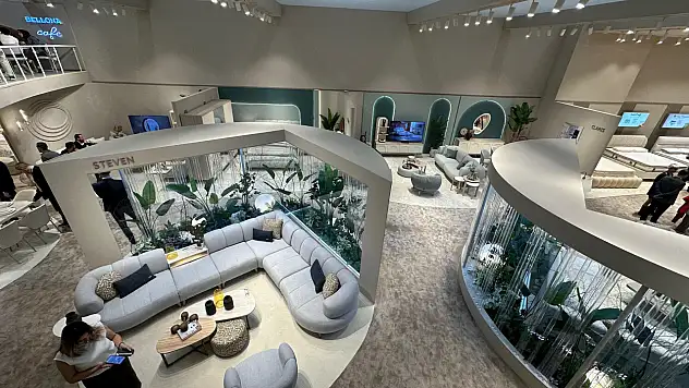 Uluslararası Mobilya Fuarı'nda Bellona'ya yoğun ilgi