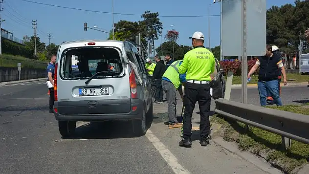 Ünlü oyuncunun kız kardeşi ve babası kaza yaptı