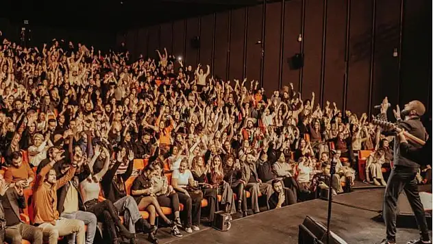 Ünlü şarkıcıdan Kayseri konseri öncesi şok açıklama!