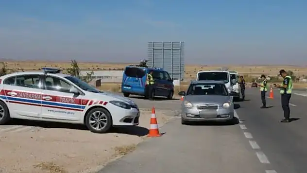 Uyuşturucu madde kullanıp direksiyon başına geçti!
