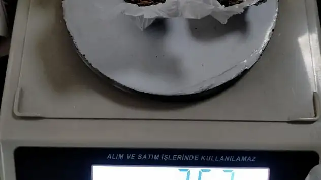 Uyuşturucuyu bakın nereye saklamış!