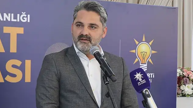Üzüm: Cumhuriyetimizin 100'üncü yıldönümü kutlu olsun