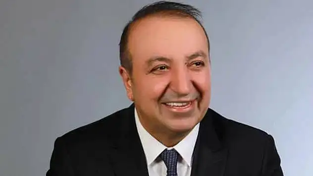 Uzunluoğlu da duyarsız kalmadı