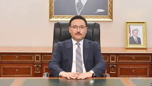 Vali Çiçek 23 Nisan Ulusal Egemenlik ve Çocuk Bayramı'nı kutladı