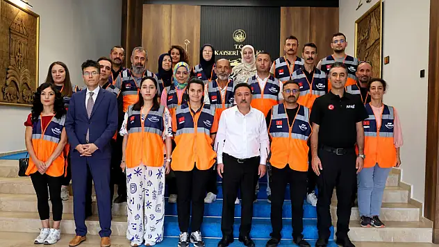 Vali Çiçek, AFAD gönüllülerini kabul etti