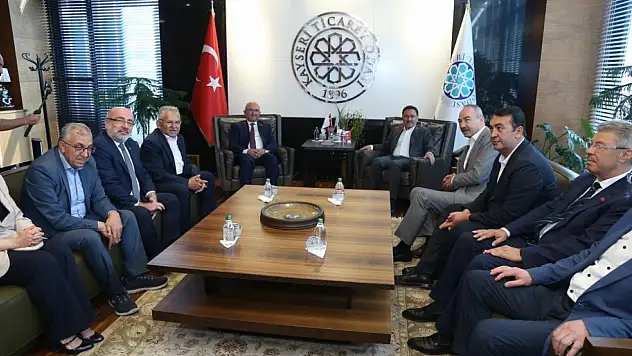 Vali Çiçek, Kayseri'nin önündeki en önemli konuyu açıkladı