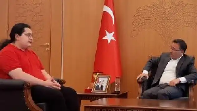 Vali Çiçek: Mars'ta hayat var mı?