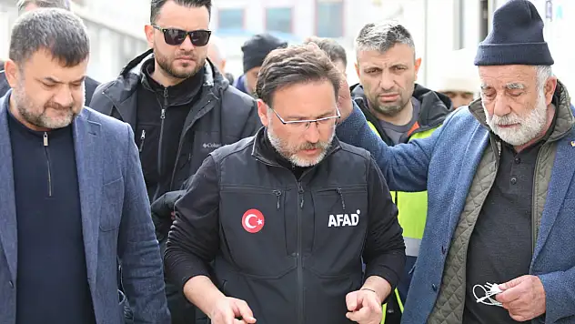 Vali Çiçek sözünü tuttu, konteyner çarşısı 4 günde tamamlandı