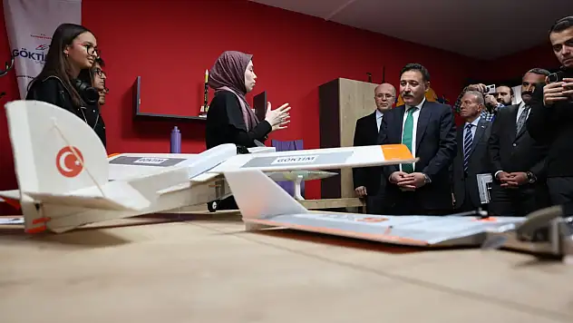 Vali Çiçek ve gençler GÖKTİM'de bakın neden buluştu!