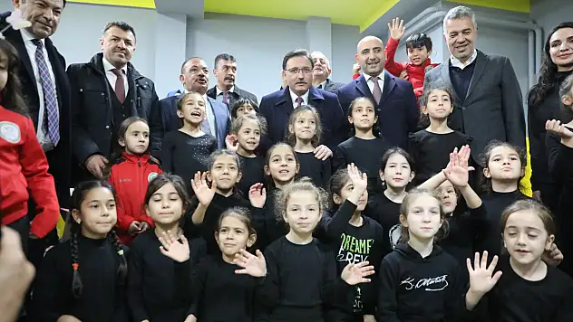 Vali Çiçek yeminini tekrar etti: Hiçbir gencimizi hiçbir alçağa teslim etmeyeceğiz