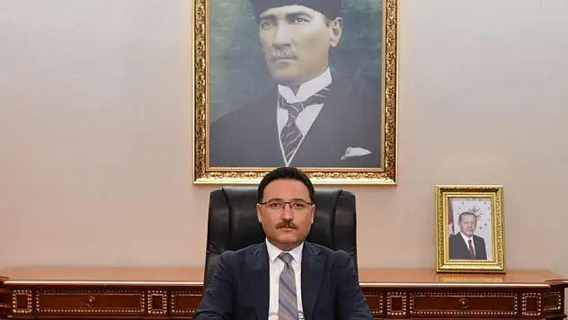 '2024'ün milletimiz, ülkemiz, dünyamız ve tüm insanlık için hayırlar getirmesini diliyorum'