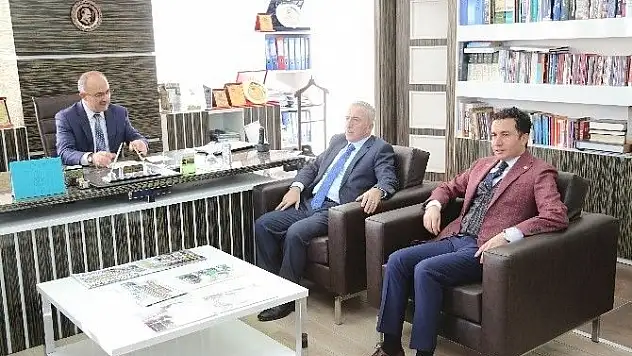 Vali Kamçı, Bünyan İlçesindeki muhtarlarla bir araya geldi