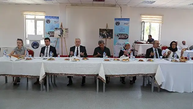 Vali Kamçı 15 Temmuz şehidi Yiğit'in mevlidine katıldı