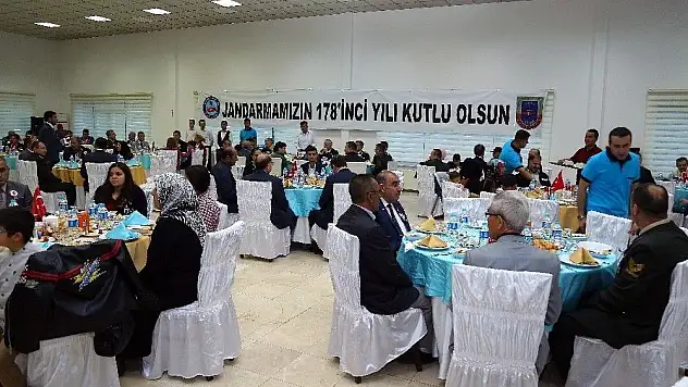 Vali Kamçı Şehit Aileleri ve Gazilerle İftarda buluştu