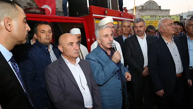 Vali: Kayseri, demokrasiye sahip çıktı
