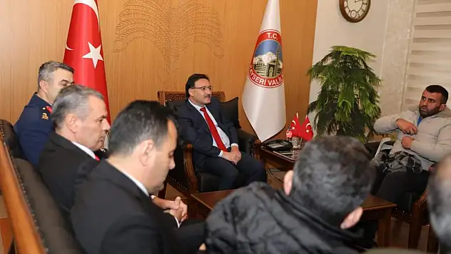 Vali, makamında bugün kimlerle buluştu?