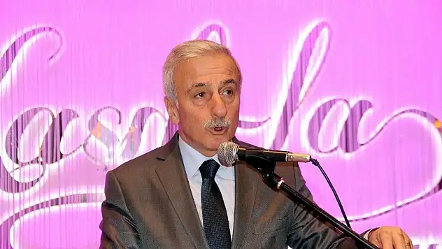 -Vali Süleyman Kamçı: 'Ülkemiz gazi ve şehitlerimiz sayesinde hür yaşamaya devam ediyor'
