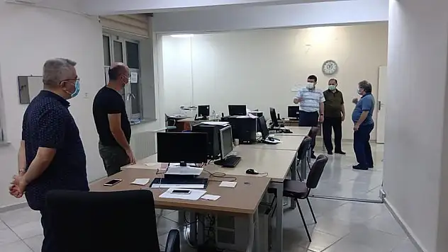 Vali Yardımcısı Anlar, Pandemi Komuta Merkezi'ni Ziyaret Etti