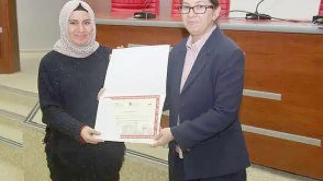 VALİLİKTE KİK EĞİTİMİNİ TAMAMLAYANLAR SERTİFİKALARINI ALDI