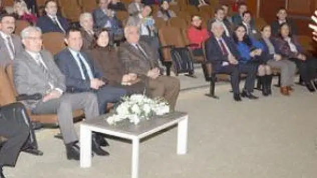 VALİLİKTE 'YÖNETİM BECERİLERİNİ GELİŞTİRME VE KAPASİTE ARTIRMA' EĞİTİMİ