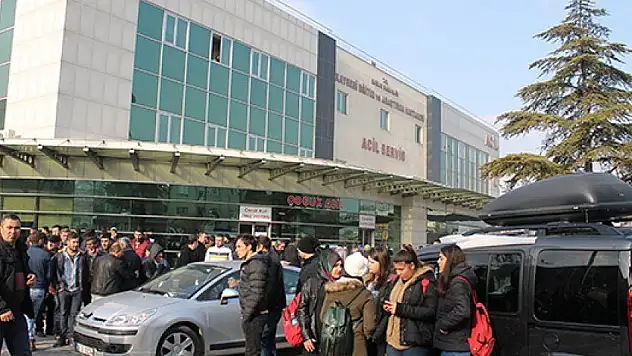 Vatandaşlar kan bağışı için hastanelere akın etti