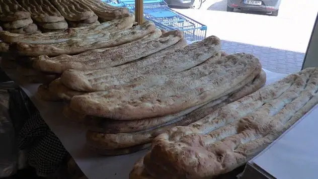 Vatandaş ekmeğe gelen zamma tepki verdi