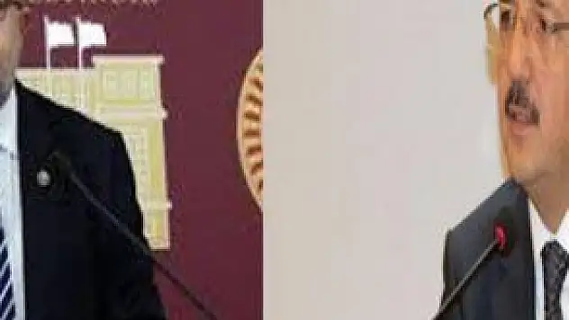 'VAY UYANIK VAY'