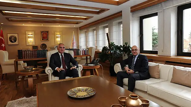 Vekil Bakan ile görüştü! Vekil bakın ne için 'sabırsızlanıyorum' dedi?