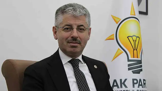 AK Parti Kayseri milletvekili kendisini görüntüleyen kameraları bantladı!