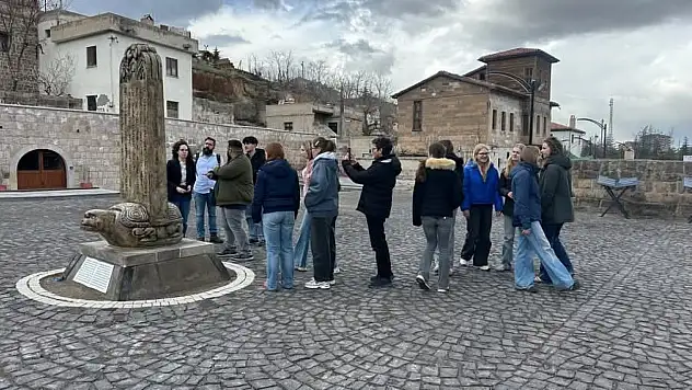 Yabancıların Talas'ta ne işi var?