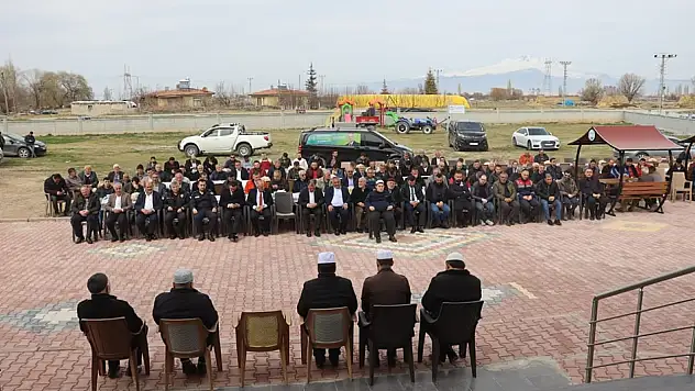 Kayseri'de yağmur duasına çıkıldı