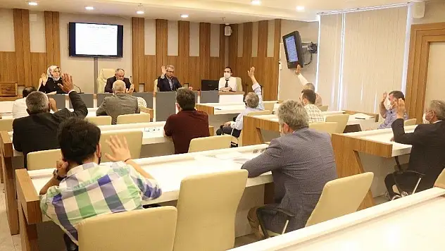 Yahyalı Belediye Meclisi Olağanüstü Toplandı