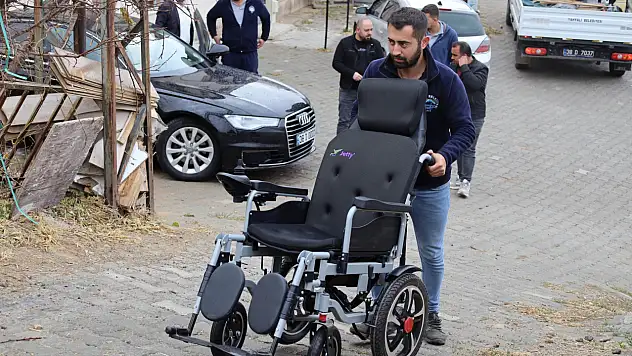 Yahyalı Belediyesi'nden örnek davranış! Akülü araç teslim edildi