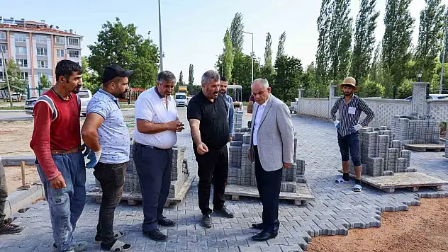 O ilçede parke mesaisi başladı
