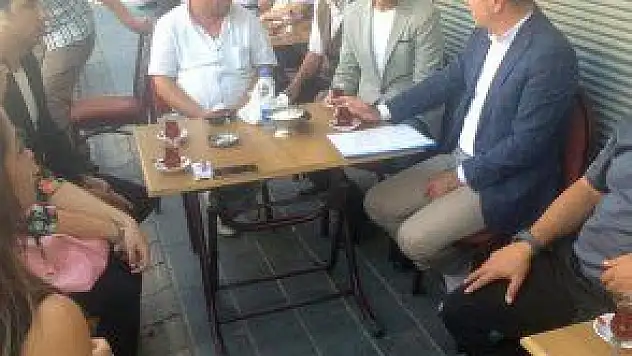 'YANDAŞLARINI HER FIRSATTA ATAYAN AKP, ATANAMAYAN  ÖĞRETMENLERİ İSE YILLARDIR GÖRMEZDEN GELİYOR'